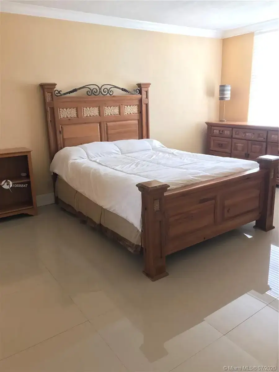 2935 NE 163rd St # 3F, North Miami Beach FL 33160 photo 3