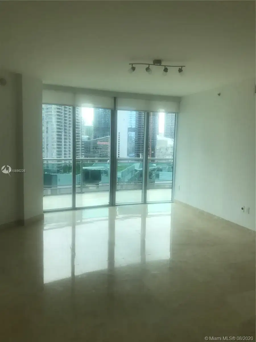 350 S Miami Ave # 2302, Miami FL 33130 photo 2