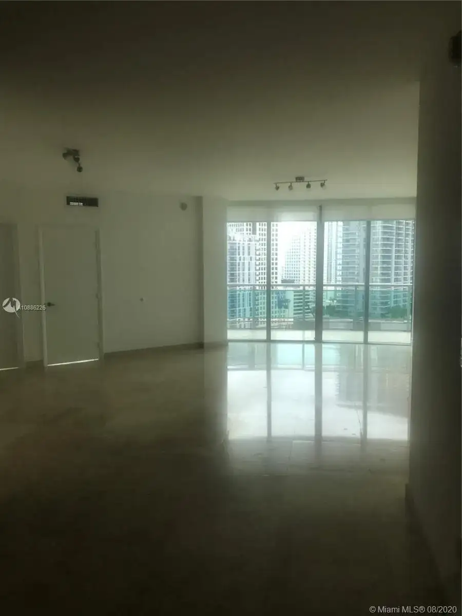 350 S Miami Ave # 2302, Miami FL 33130 photo 3