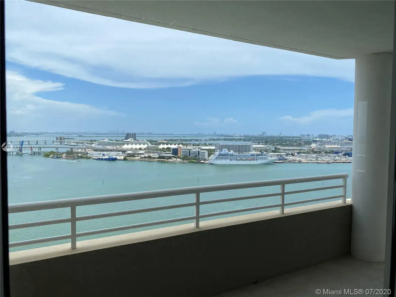 808 Brickell Key Dr # 2601, Miami FL 33131 photo 5