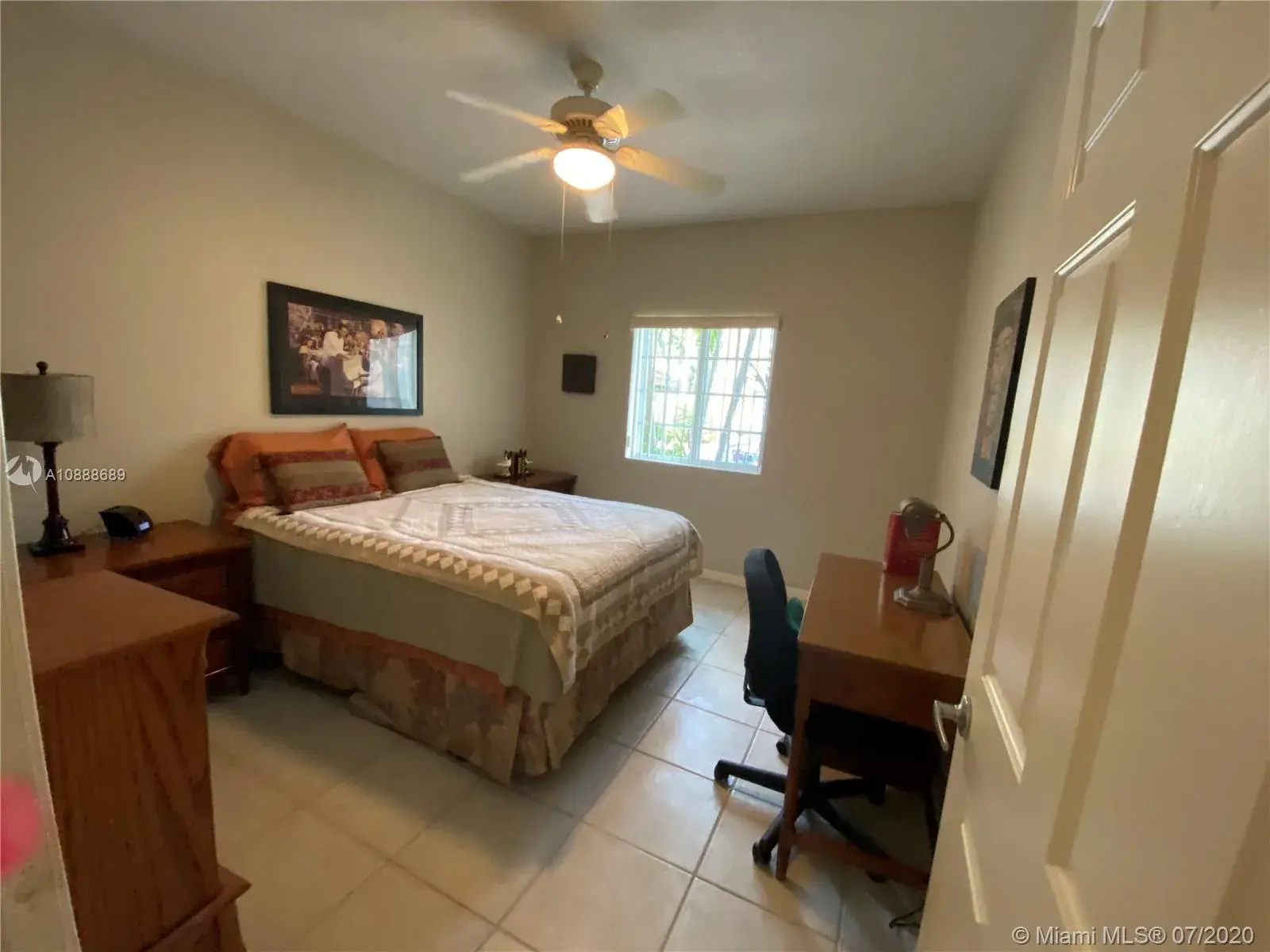 4802 Washington St # 2, Hollywood FL 33021