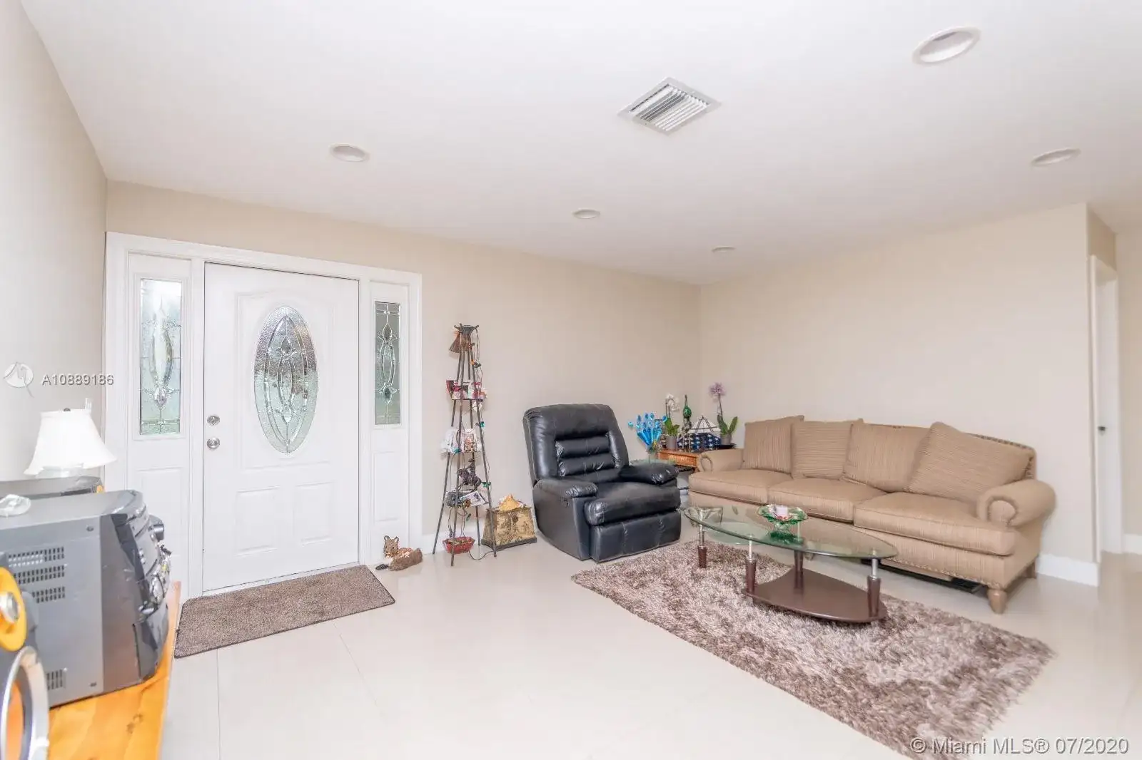 6190 SW 48th Ct, Davie FL 33314 photo 3
