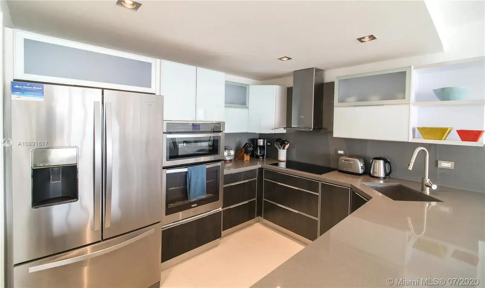 5601 Collins Ave # 1405, Miami Beach FL 33140 photo 5