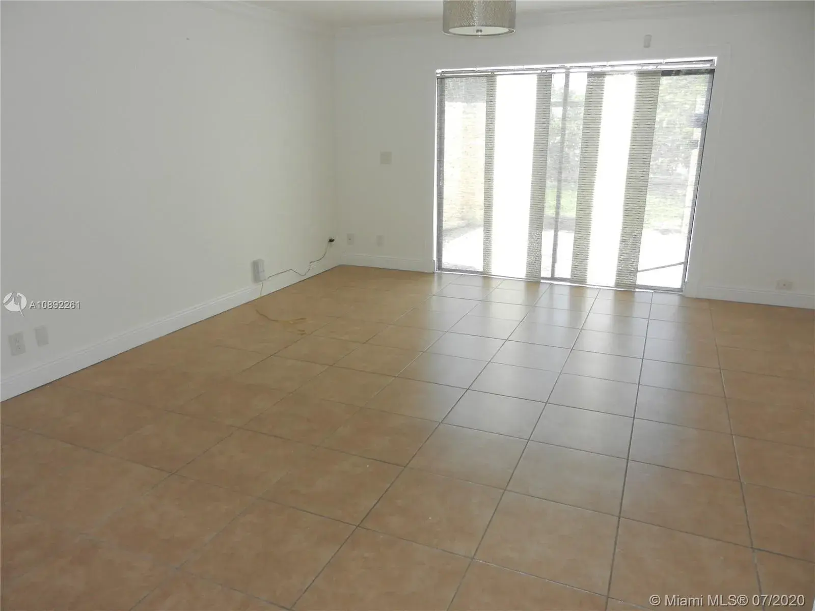 9948 NW 10th St # 6, Pembroke Pines FL 33024