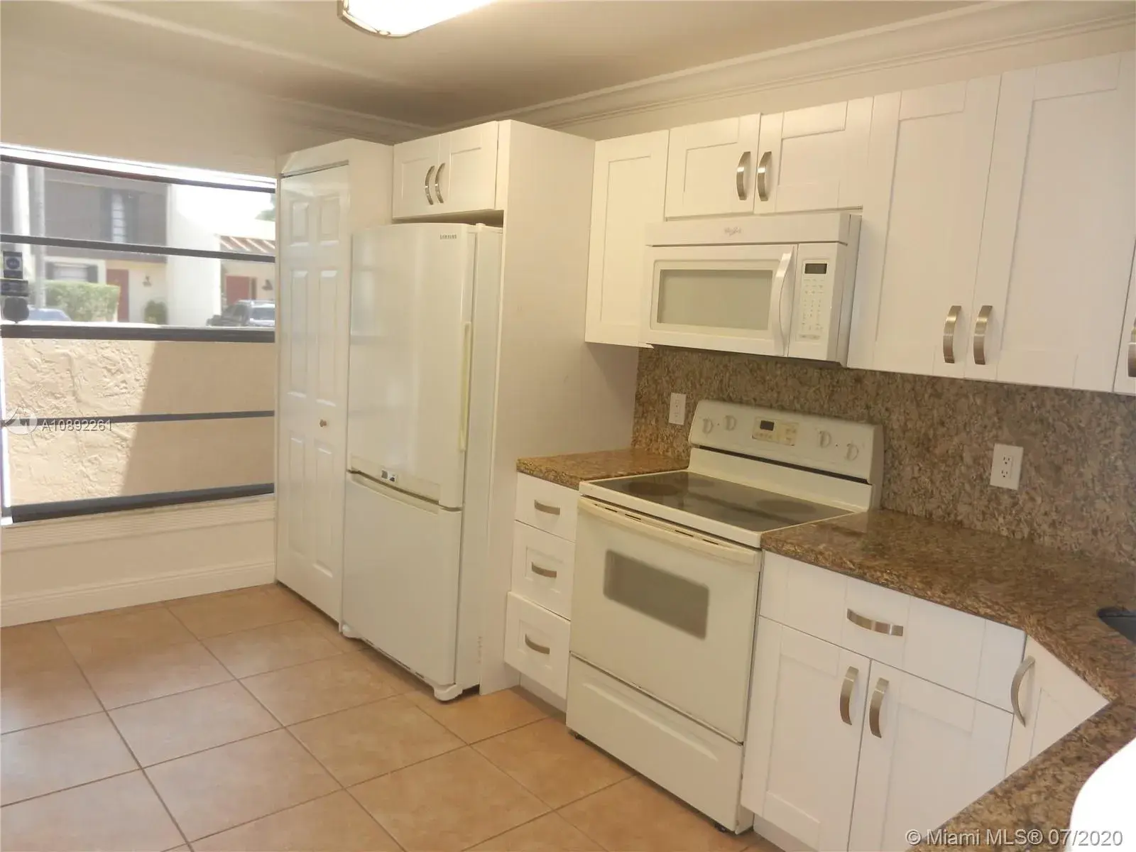 9948 NW 10th St # 6, Pembroke Pines FL 33024