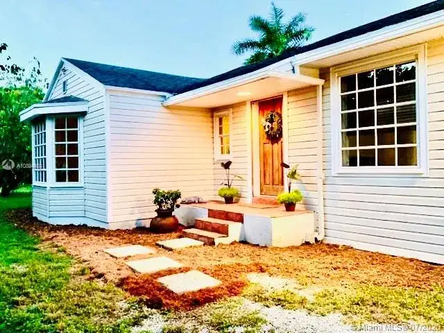 25945 SW 197th Ave, Homestead FL 33031 photo 3