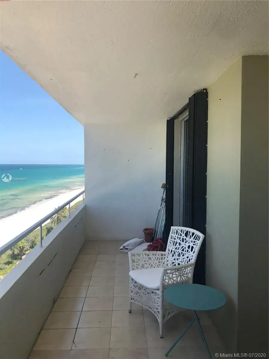 5555 Collins Ave # 16K, Miami Beach FL 33140 photo 2