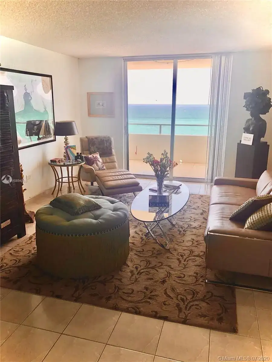 5555 Collins Ave # 16K, Miami Beach FL 33140 photo 4