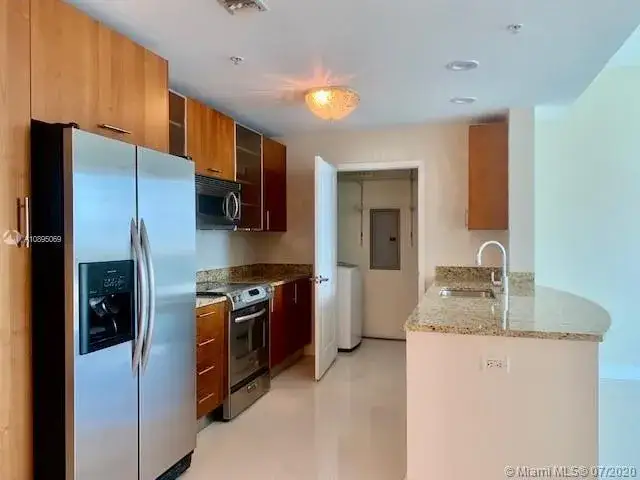 1945 S Ocean Dr # 1909, Hallandale Beach FL 33009