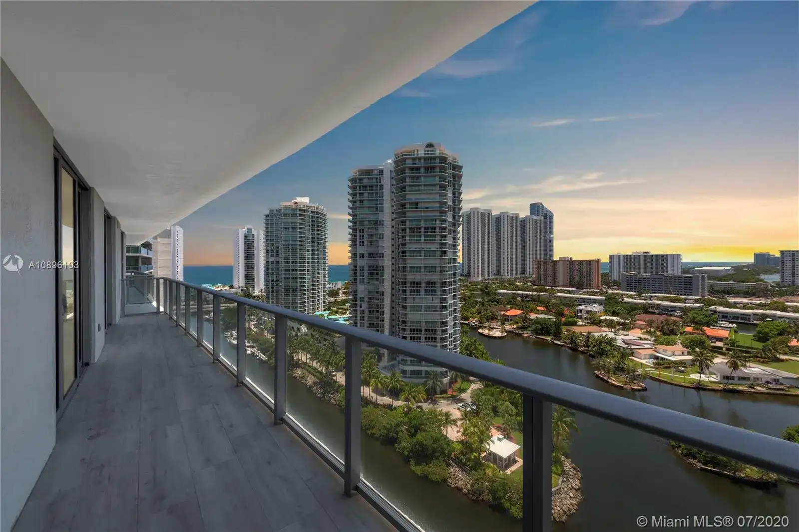 330 Sunny Isles Blvd # 1606, Sunny Isles Beach FL 33160 photo 3