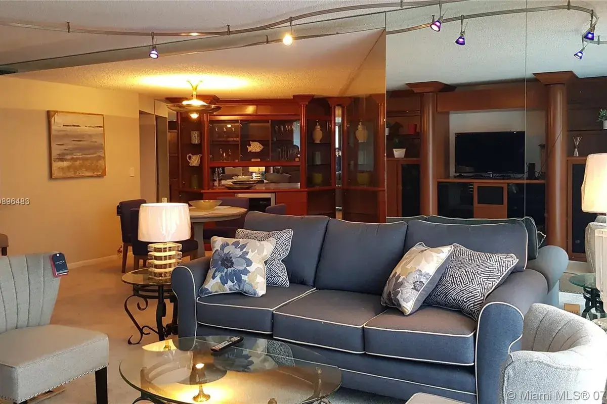 1201 River Reach Dr # 507, Fort Lauderdale FL 33315