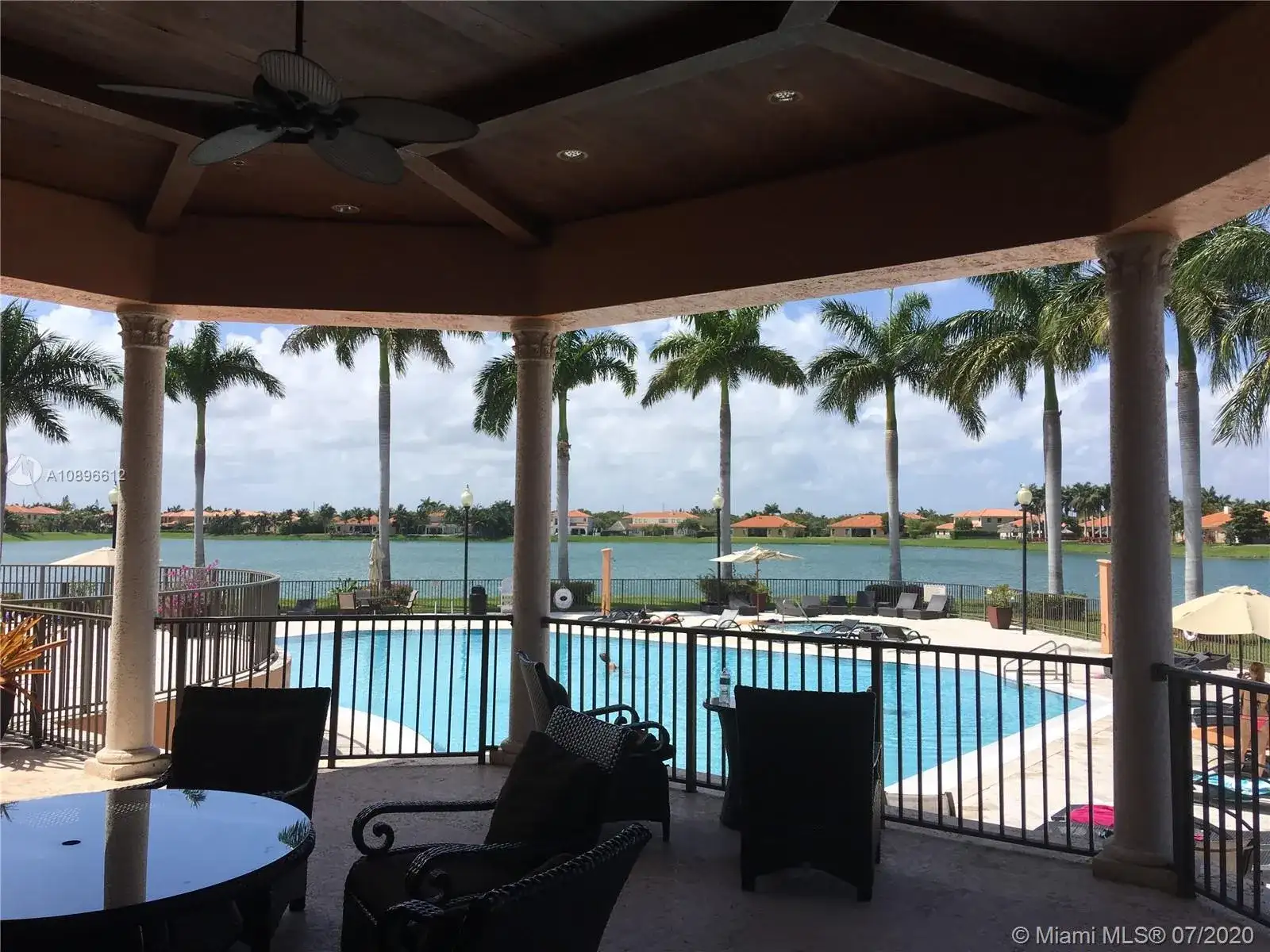 7565 SW 190th St, Cutler Bay FL 33157 photo 5
