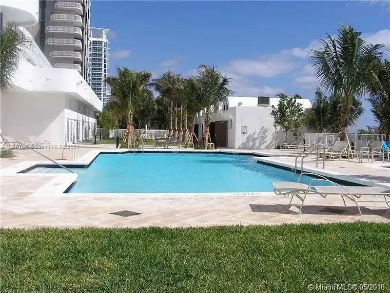 6365 Collins Ave # 2902, Miami Beach FL 33141 photo 4