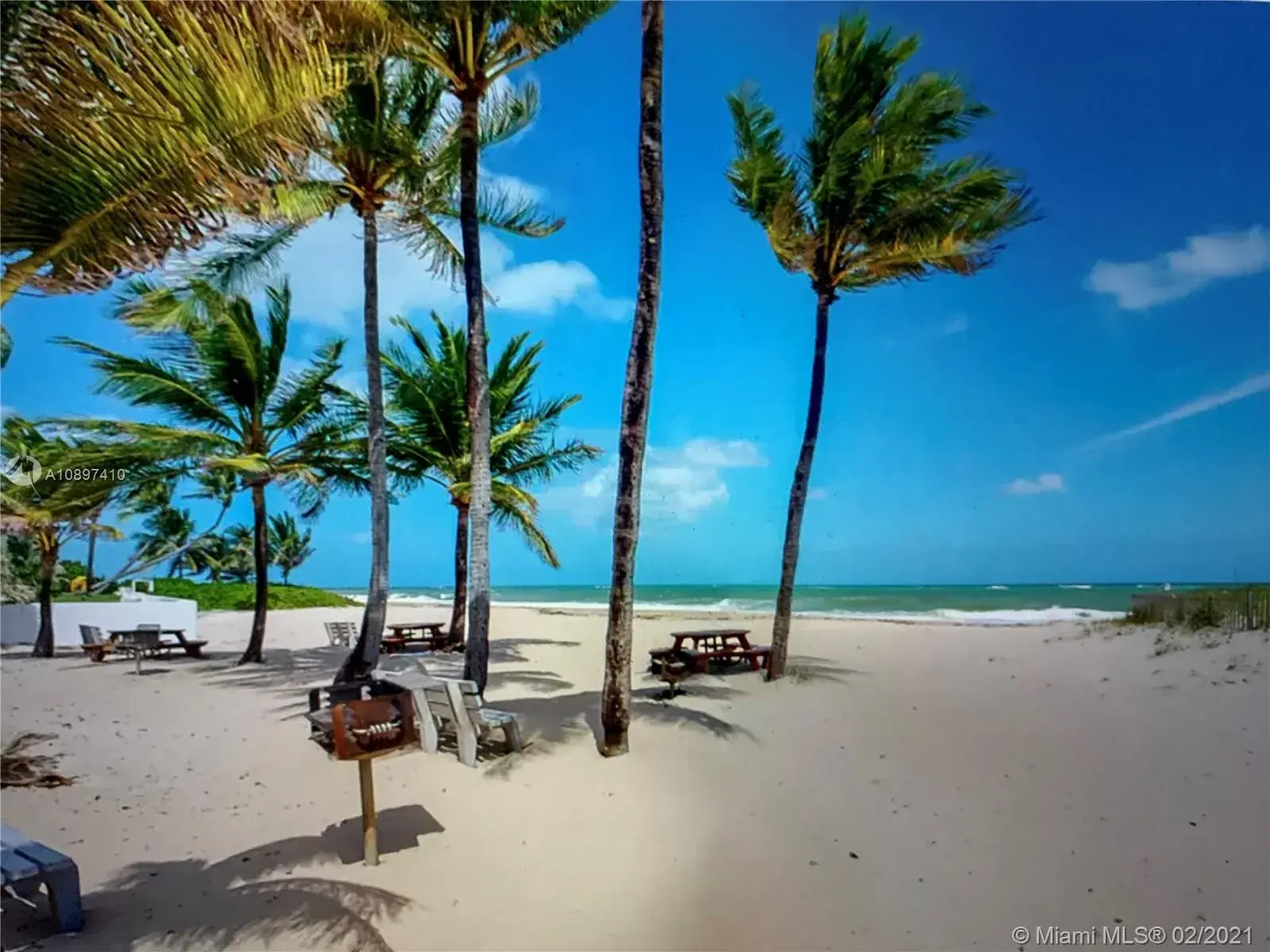 3240 Spanish River Dr, Lauderdale By The Sea FL 33062