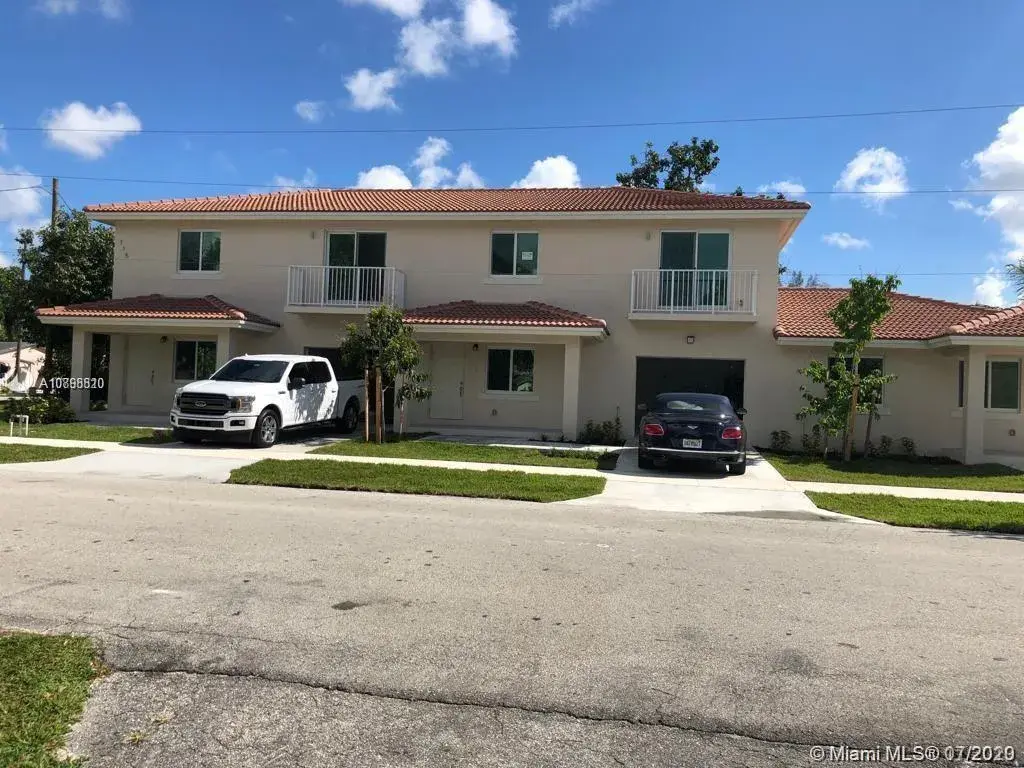 715 N 59th Ave, Hollywood FL 33021