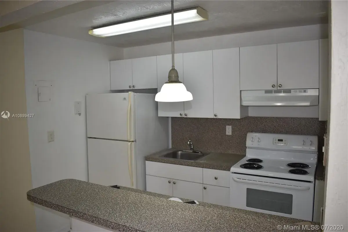 4275 NW South Tamiami Canal Dr # 103, Miami FL 33126
