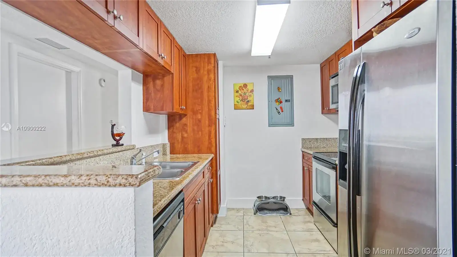 36 NW 6th Ave # 1105, Miami FL 33128 photo 2