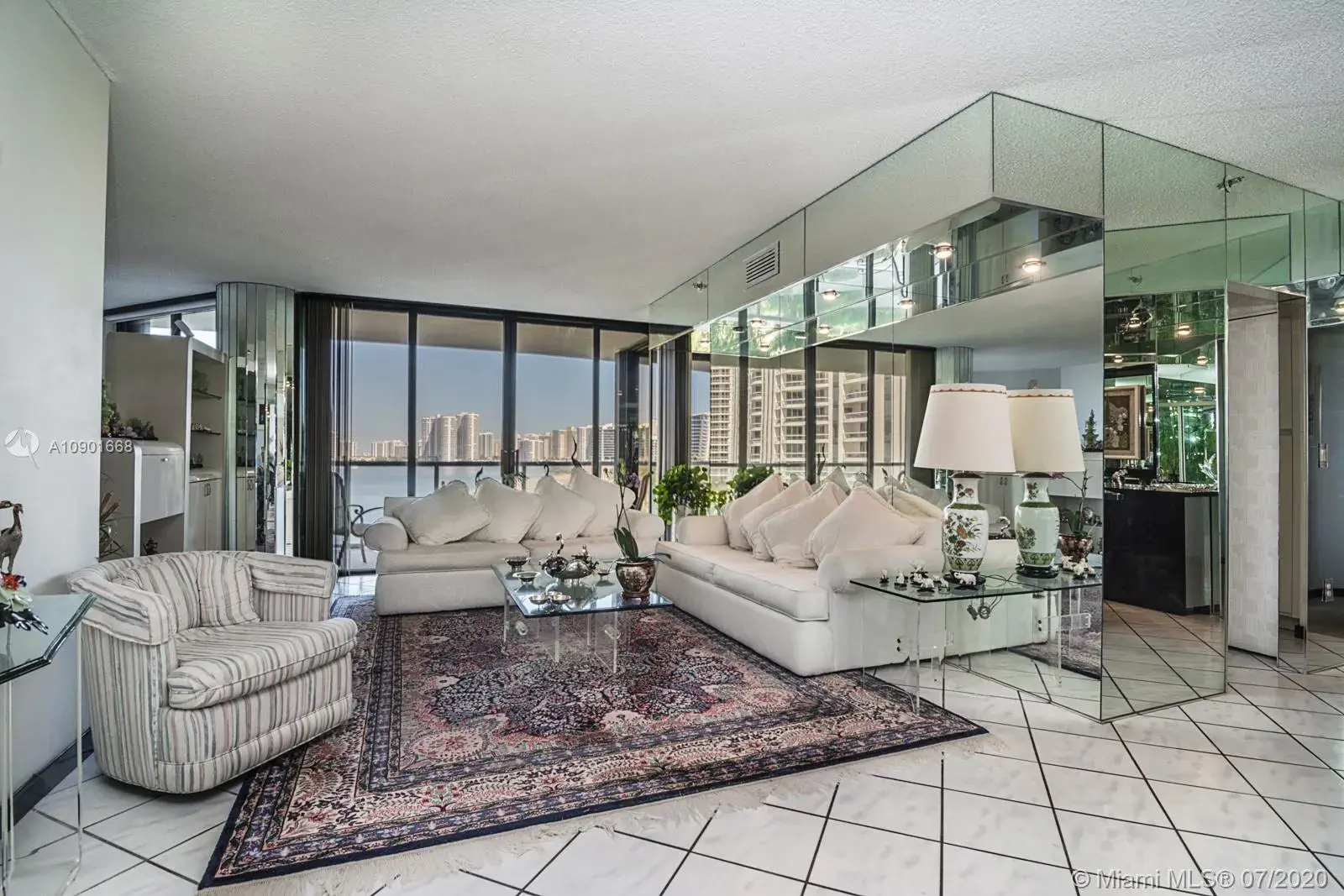 4000 Island Blvd # 605, Aventura FL 33160
