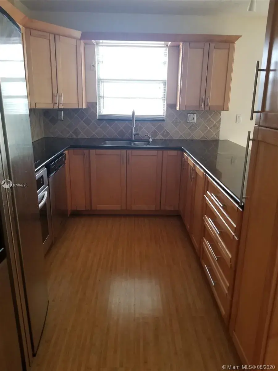 137 Golden Isles Dr # 1610, Hallandale Beach FL 33009
