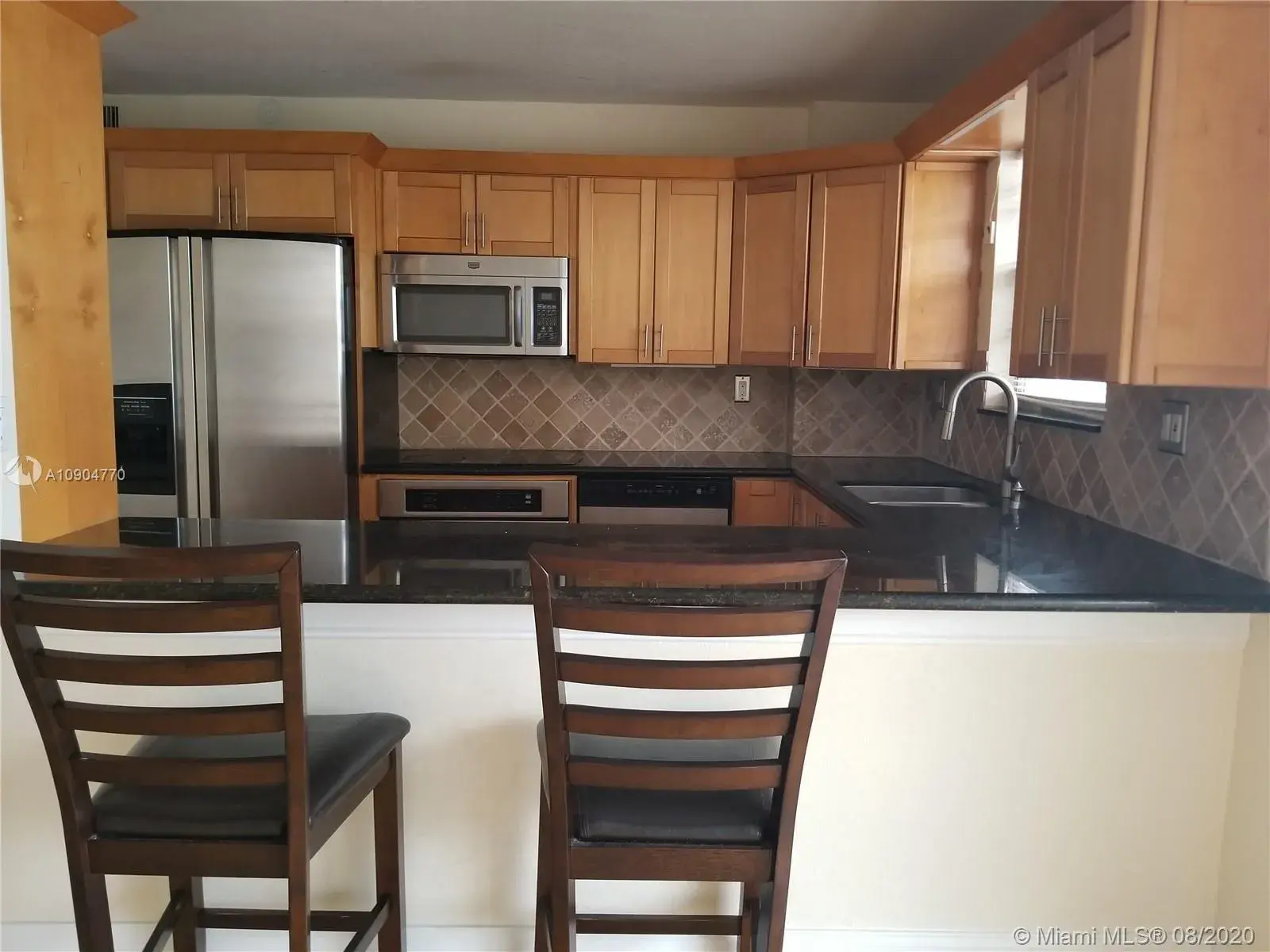 137 Golden Isles Dr # 1610, Hallandale Beach FL 33009