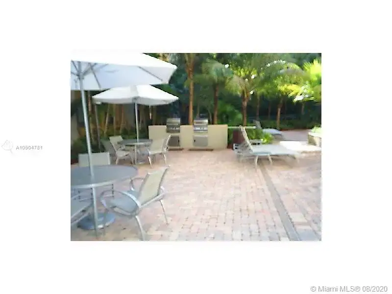 6001 SW 70th St # 523, South Miami FL 33143 photo 3