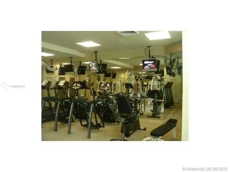 6001 SW 70th St # 523, South Miami FL 33143 photo 4