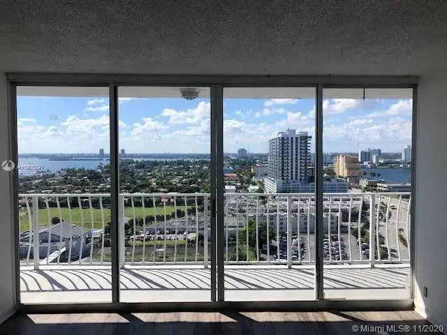 7601 E Treasure Dr # 1903, North Bay Village FL 33141