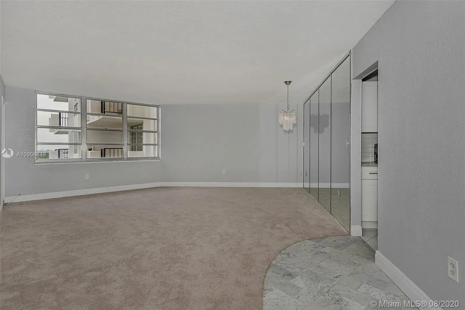 2750 NE 183rd St # 2412, Aventura FL 33160