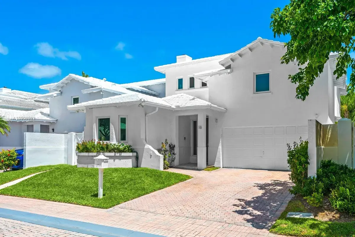 16 Turtle Walk, Key Biscayne FL 33149