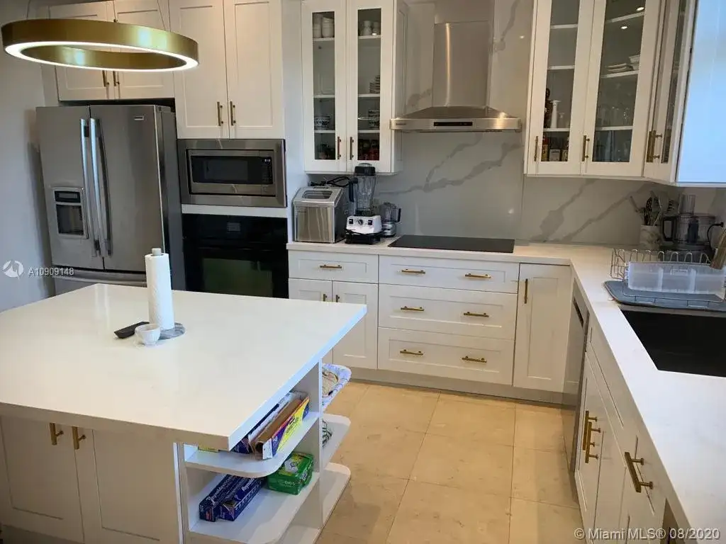18420 NE 30th Ave # 18420, Aventura FL 33160 photo 2