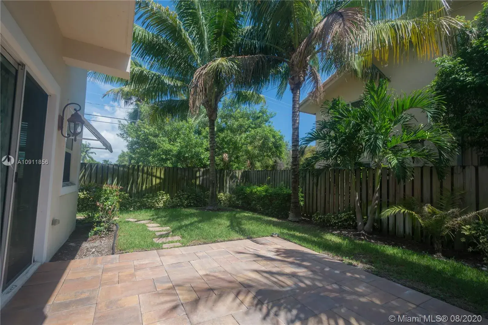 2117 SE 5th St # 2117, Pompano Beach FL 33062