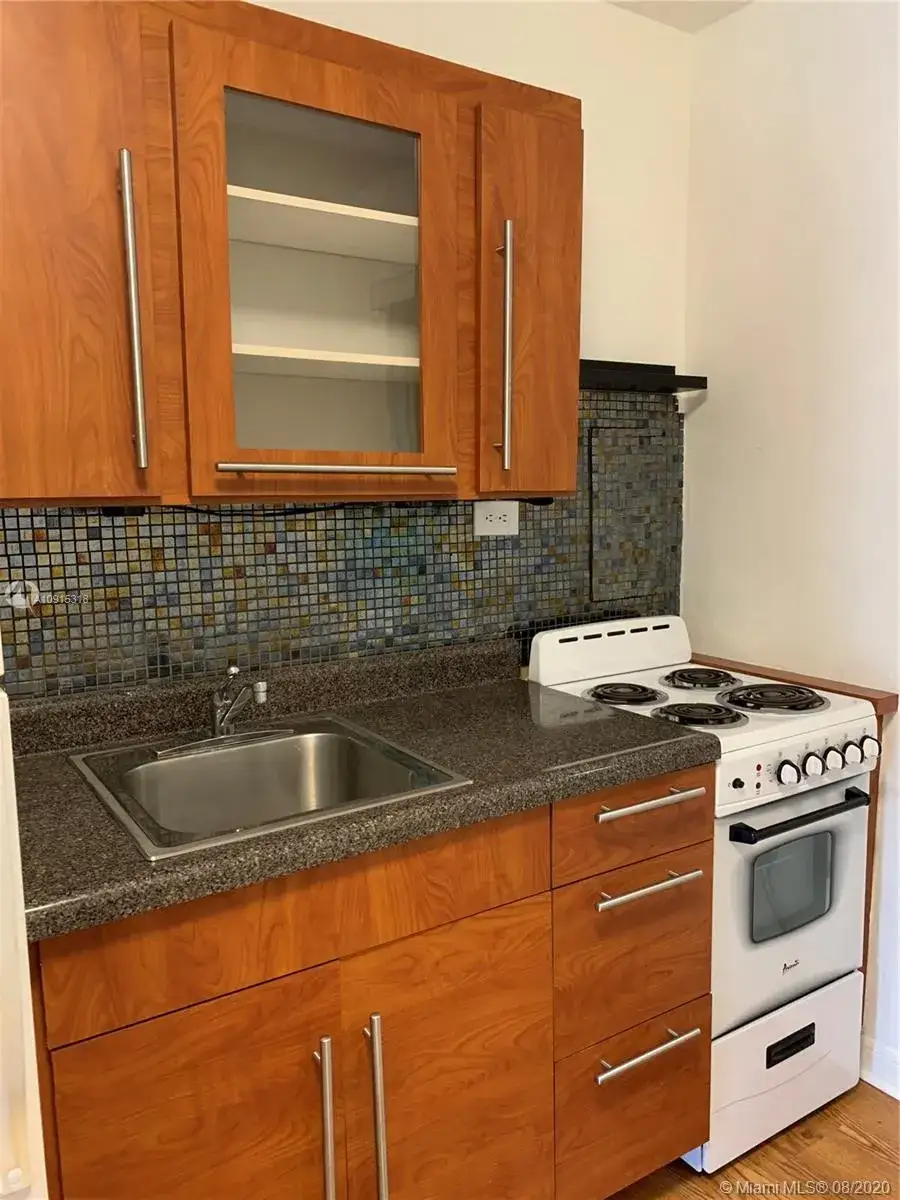 645 NE 77th St # 14, Miami FL 33138