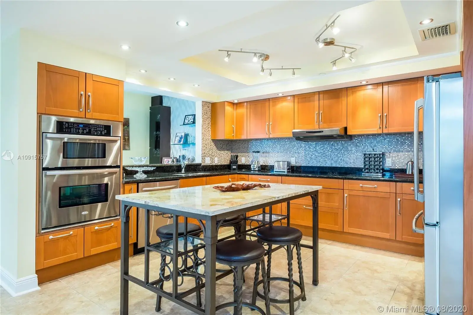 110 Hendricks Isle # 13, Fort Lauderdale FL 33301