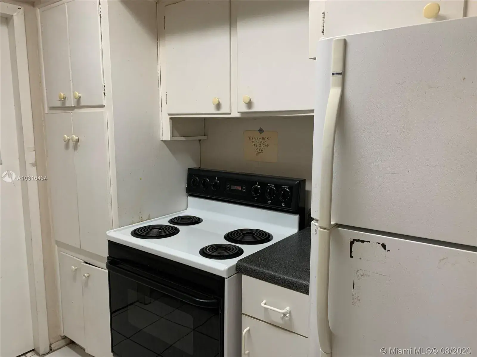 460 NE 169th St, North Miami Beach FL 33162 photo 3