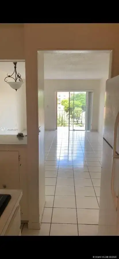1900 W 54th St # 320, Hialeah FL 33012 photo 2