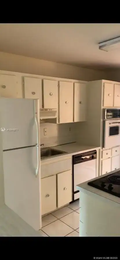 1900 W 54th St # 320, Hialeah FL 33012 photo 3