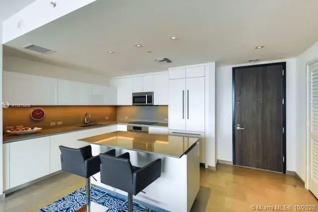 68 SE 6th St # 3508, Miami FL 33131