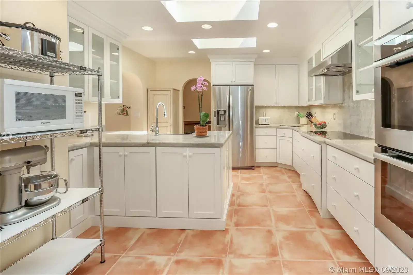 1311 Rodman St, Hollywood FL 33019 photo 4