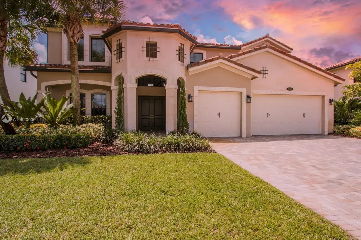 10660 SW 55th St, Cooper City FL 33328