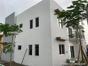 486 E 30th St # 101, Hialeah FL 33013 photo 3