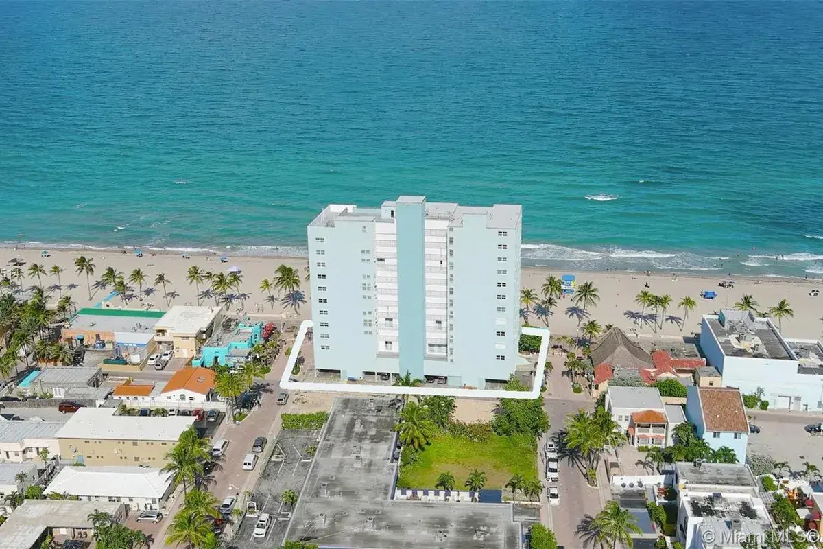 400 N Surf Rd # 506, Hollywood FL 33019