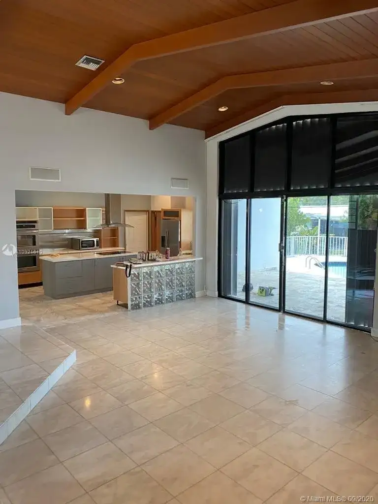 2275 NE 120th St, North Miami FL 33181 photo 2