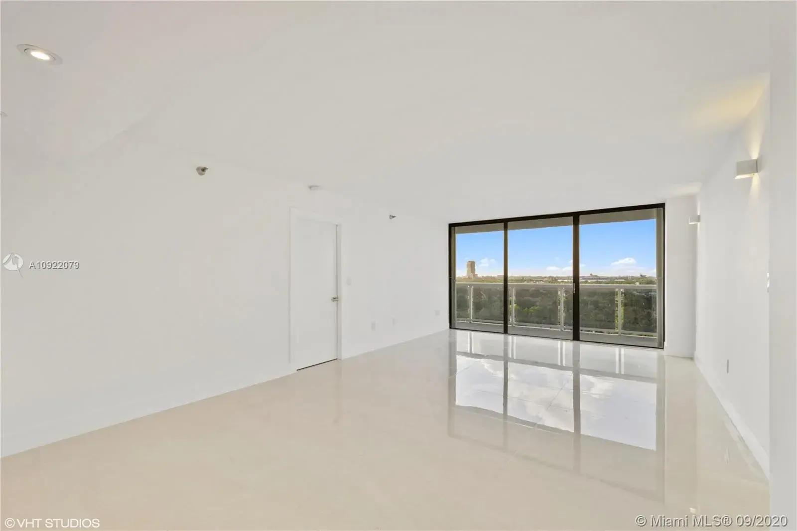 20505 E Country Club Dr # 1031, Aventura FL 33180