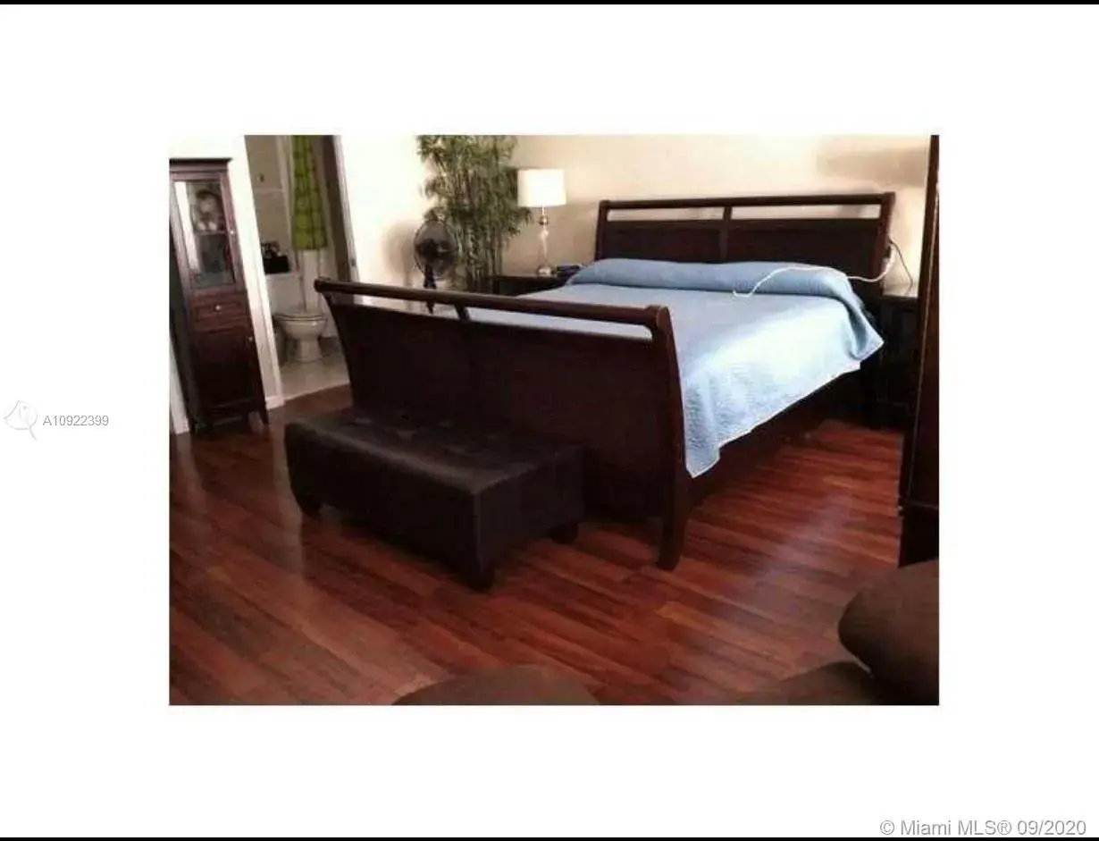 1125 SW 117th Ct # I, Miami FL 33184
