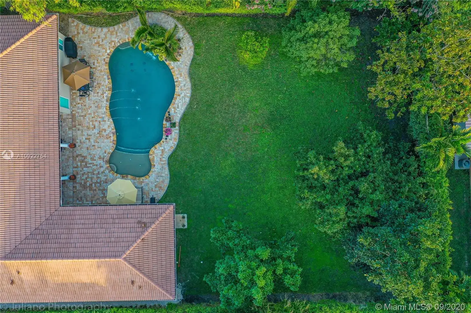 7780 SW 110th St, Pinecrest FL 33156 photo 2