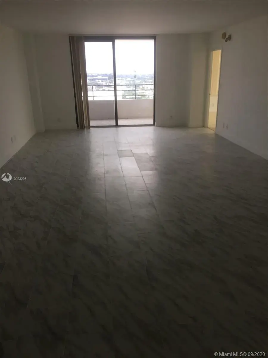 2500 Parkview Dr # 2312, Hallandale Beach FL 33009