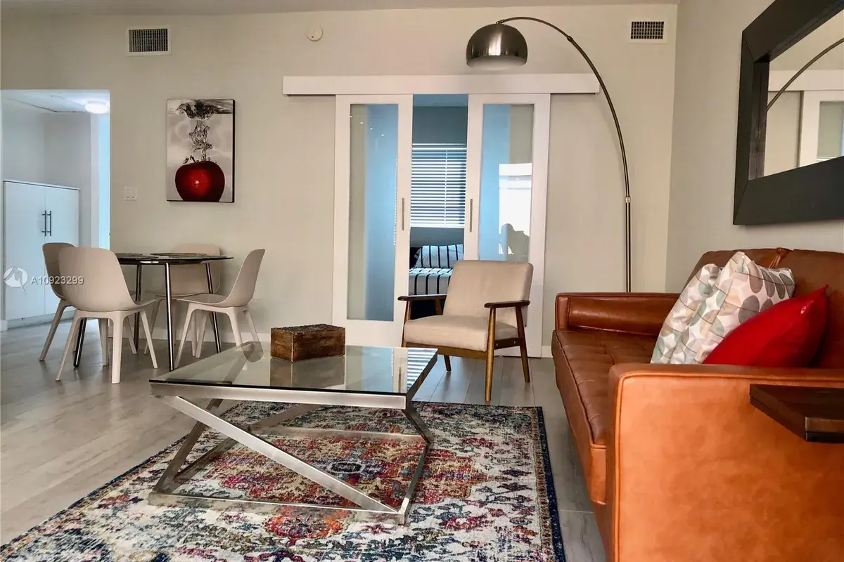 1341 15th St # 205, Miami Beach FL 33139