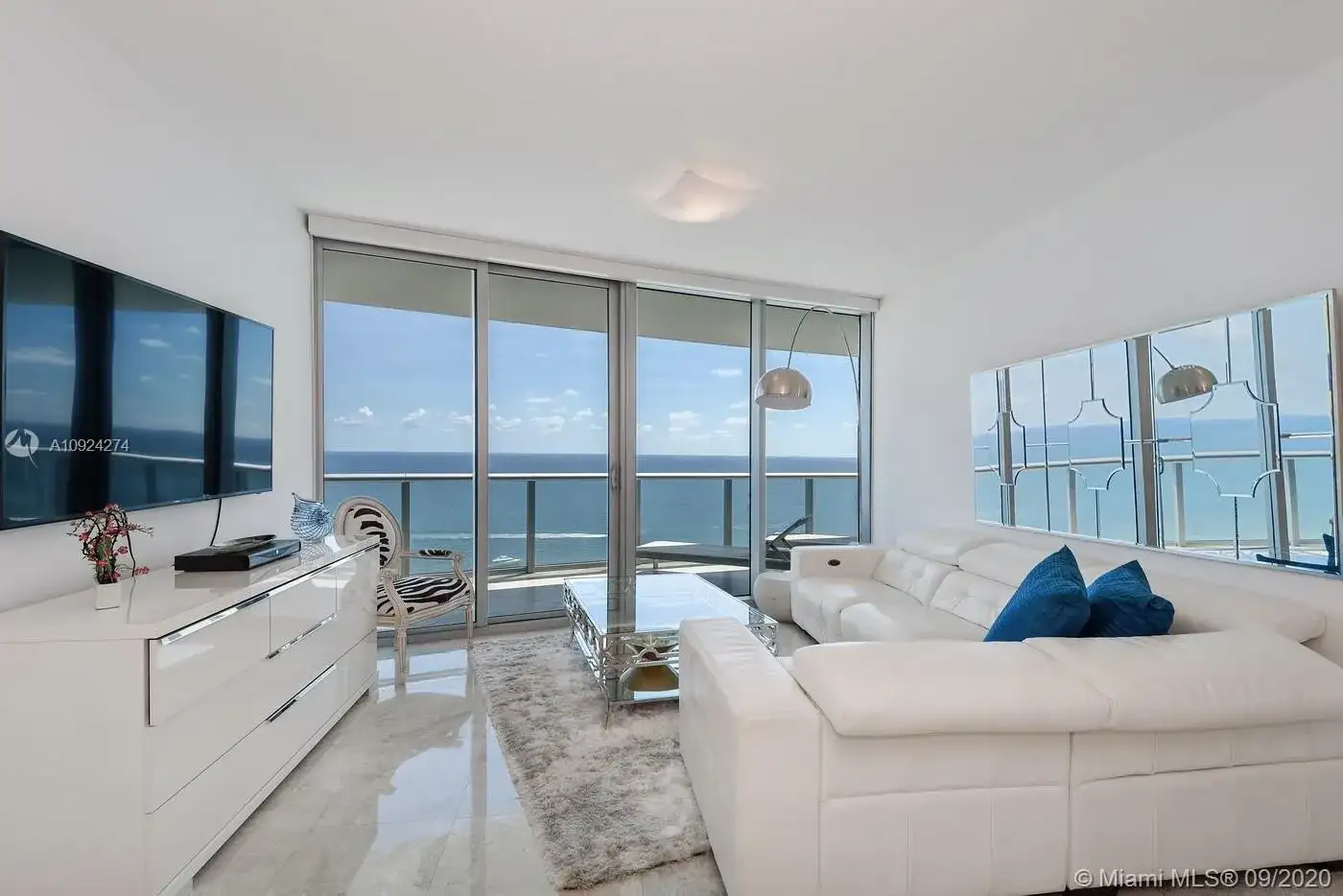17001 Collins Ave # 3002, Sunny Isles Beach FL 33160 photo 2