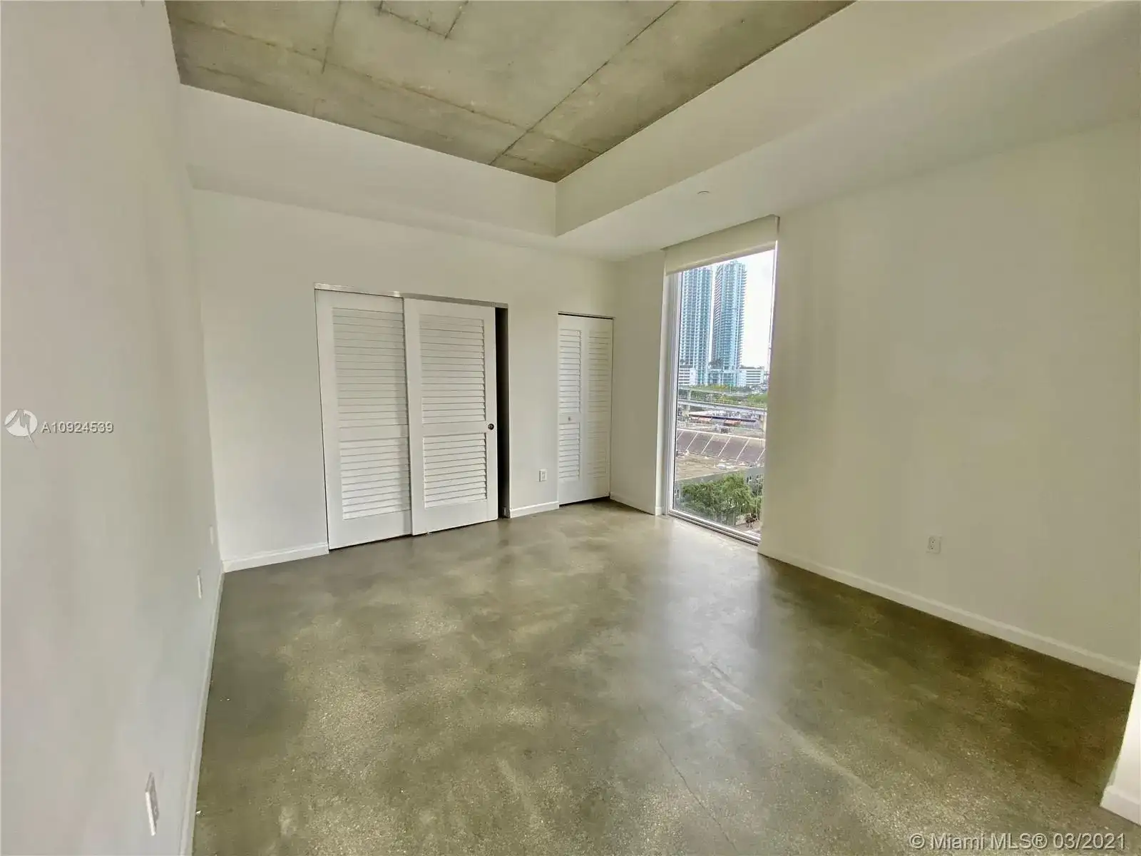 151 SE 1st St # 510, Miami FL 33131 photo 5