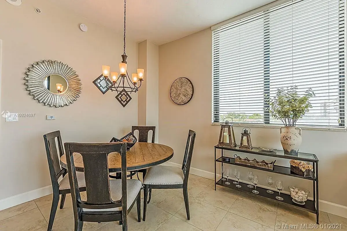 1300 Ponce De Leon Blvd # 403, Coral Gables FL 33134